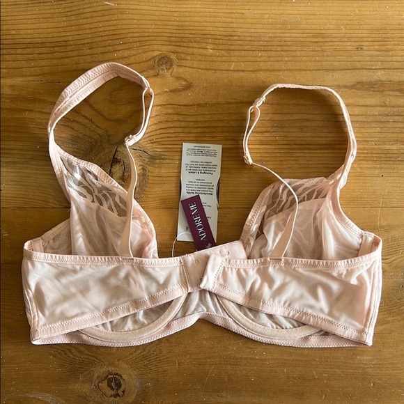 Pink Lace Underwire Bra - Picture 5 of 5